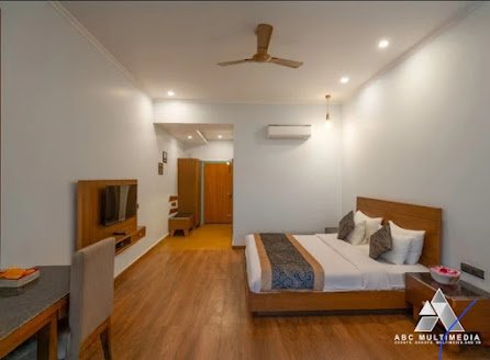 Deluxe Room - View 3